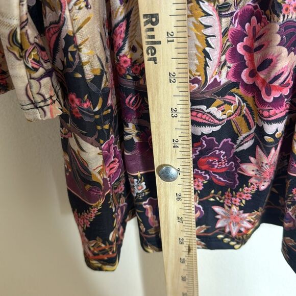 Farmers Market by One World Printed Knit Velvet Bib Bell Sleeve Top size XL - Picture 9 of 12